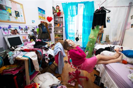 messy-bedroom[1]